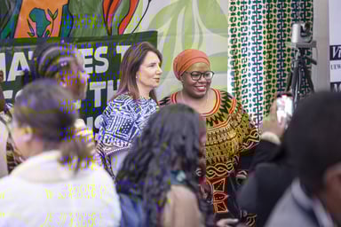 2726acc57252d72e6b19e32b3f9c9b753f89859d